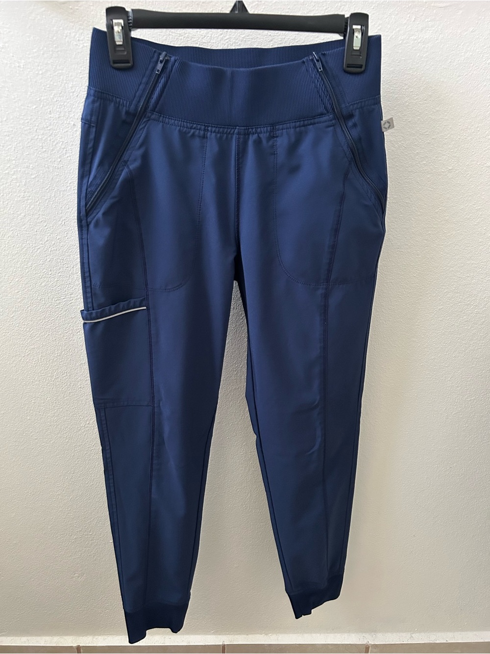 Jogger Pants Scrub for Women in Navy Blue